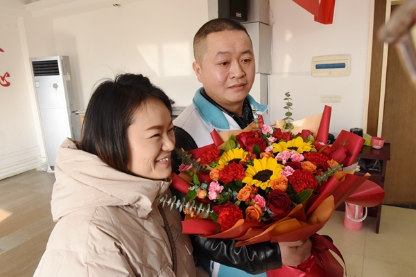 淮南第68例造血干细胞捐献者杨辉启程赴捐9