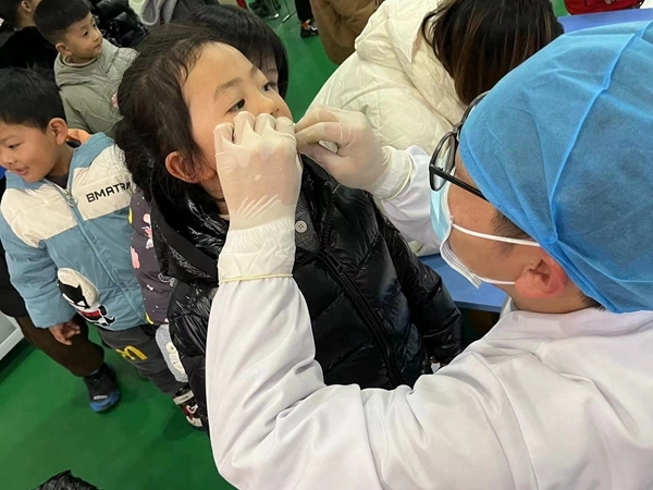 白衣丹心护生命2