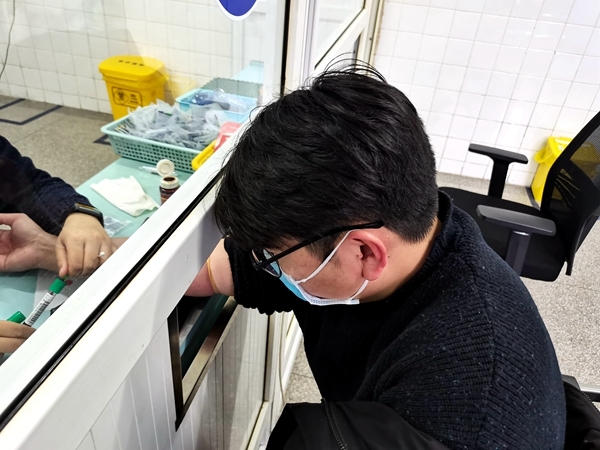 白衣丹心护生命5