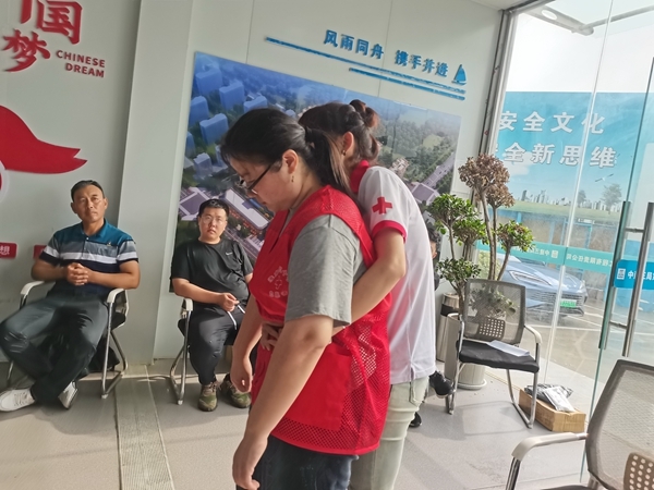 市红十字会送训上门为企业安全保驾护航4