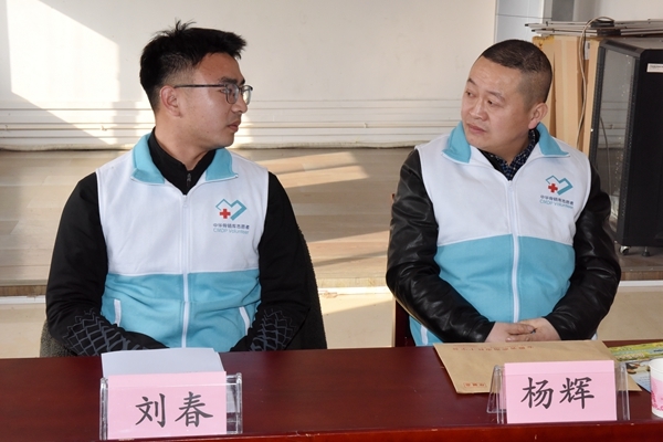 淮南第68例造血干细胞捐献者杨辉启程赴捐6