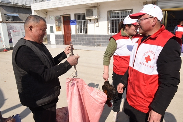 “爱心鸡”再度激情热销22