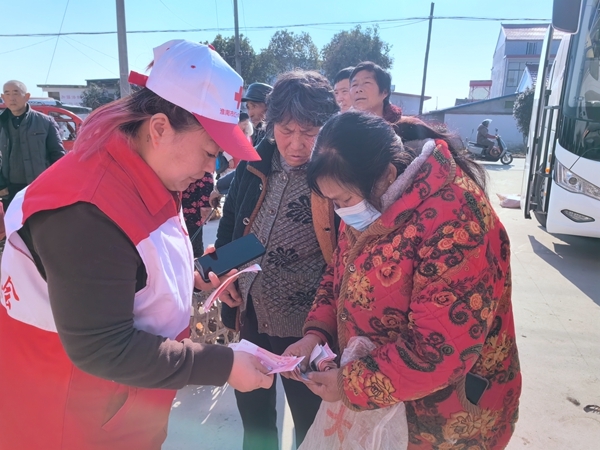 “爱心鸡”再度激情热销4