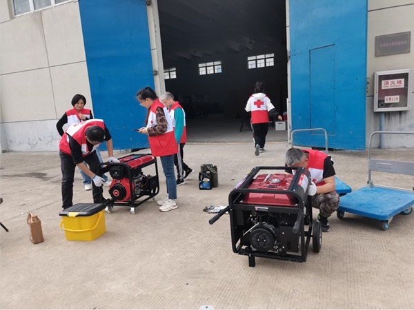 淮南市红十字救援队开展救援装备训练6