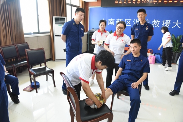 淮南市红十字会连续16年为消防培训应急救护10