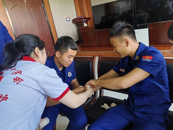 淮南市红十字会连续16年为消防培训应急救护17