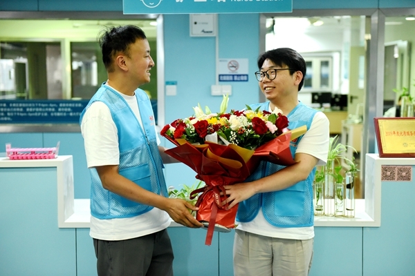 急奔几百里为救他人命1