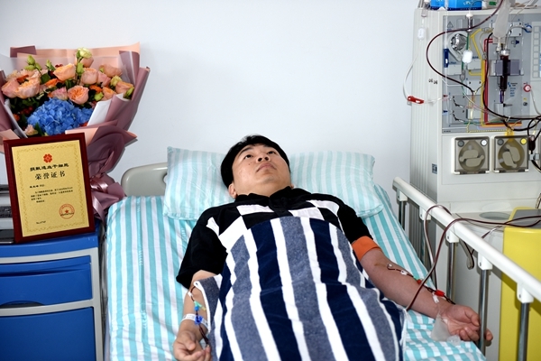 淮南73棒生命接力武长峰成功传递2