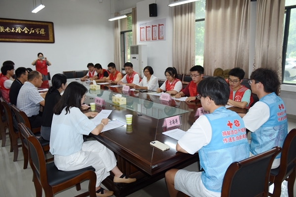 淮南欢送第75棒生命接力奔赴救命征程2