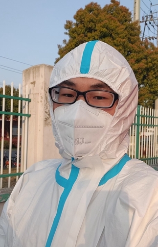 1-_副本:两张并排放在一起