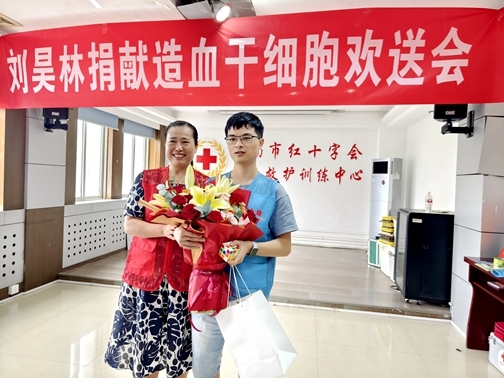 咱们一大家自家人为你壮行12