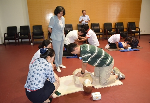 世界急救日市长学救护13