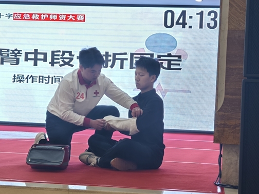 淮南代表队在全省应急救护师资大赛上创一项记录15