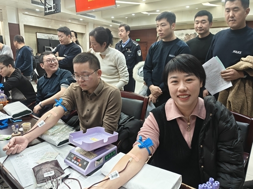市直机关党员干部献血留样10