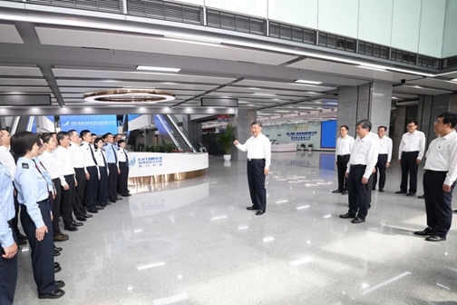 习近平在福建考察时强调 扭住目标不放松 一张蓝图绘到底 在中国式现代化建设中奋勇争先16