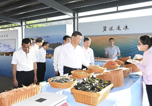 习近平在福建考察时强调 扭住目标不放松 一张蓝图绘到底 在中国式现代化建设中奋勇争先2