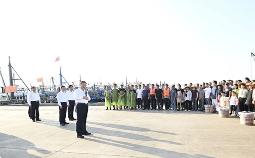 习近平在福建考察时强调 扭住目标不放松 一张蓝图绘到底 在中国式现代化建设中奋勇争先6