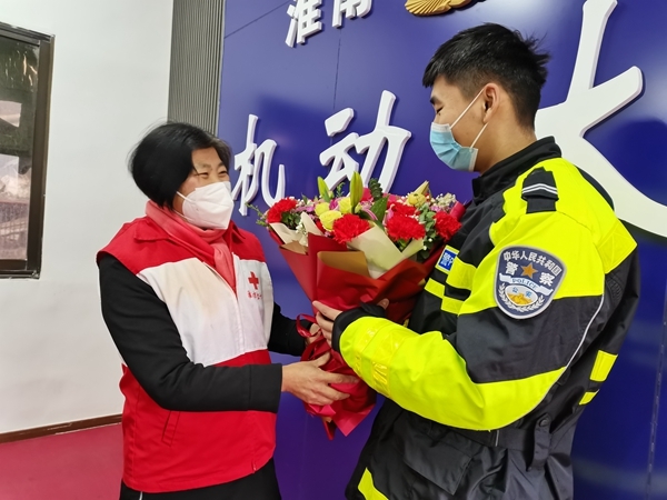 爱满新春70