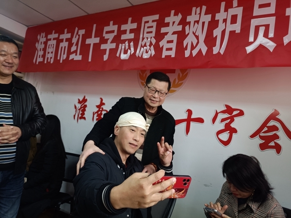 培训志愿者 锻炼新师资10