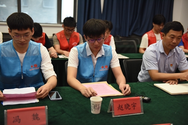 淮南欢送第60例造血干细胞捐献者赵晓宇赴捐3