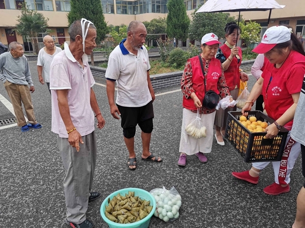 “淮小红”“粽”情端午“艾”暖人间30