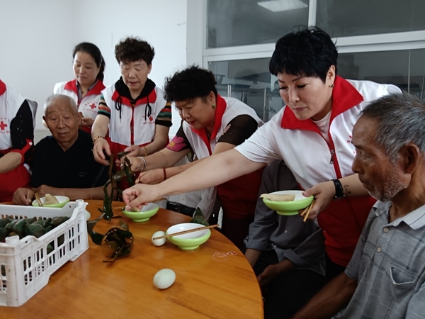 “淮小红”“粽”情端午“艾”暖人间52