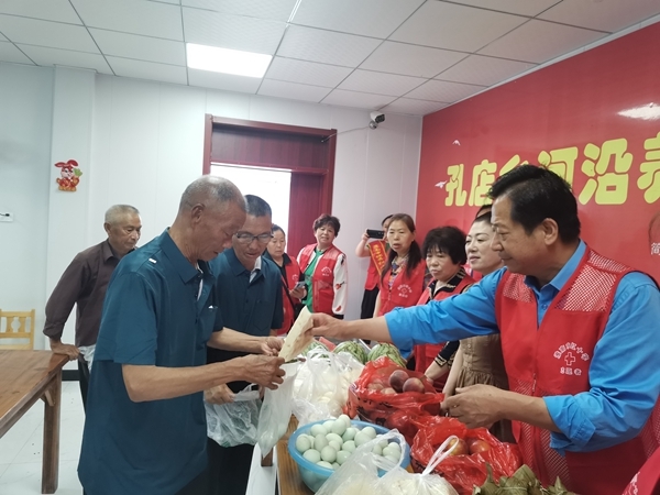 “淮小红”“粽”情端午“艾”暖人间7