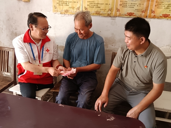 淮小红”红心颂歌献给党21