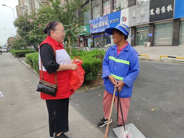 爱心粥爱心包爱心活送给您17