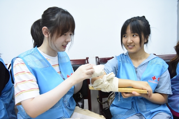 “淮小红”危急时刻出手救人2