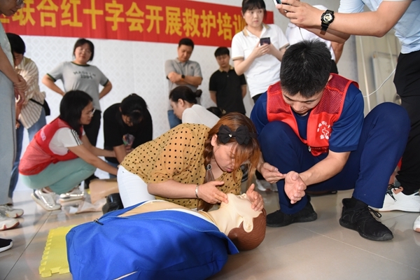 淮南市红十字会应急救护员培训再进社区15