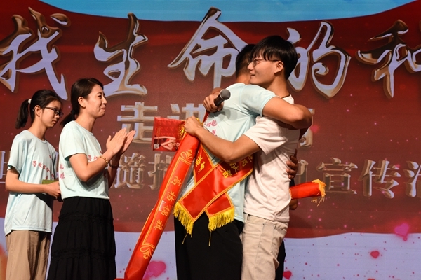 感谢您,捐献者;致敬,捐献者!36