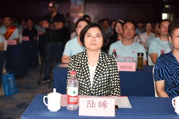 感谢您,捐献者;致敬,捐献者!7