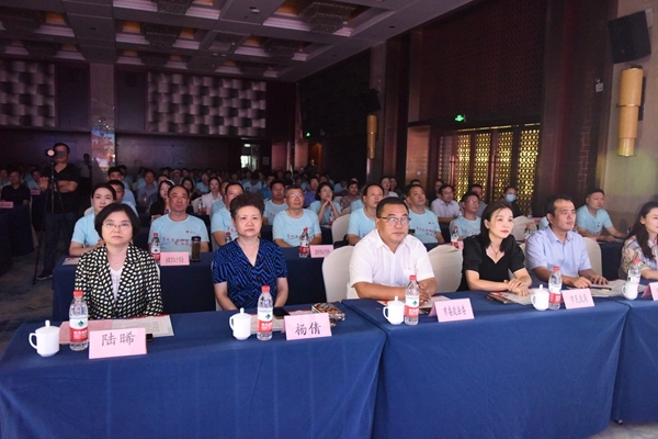 感谢您,捐献者;致敬,捐献者!9