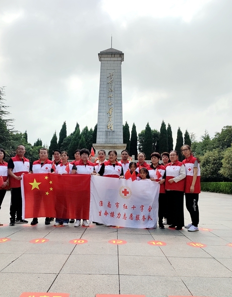 “淮小红”“双节”奉献忙75