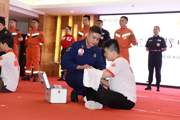 淮南队获全省应急救护大赛三等奖4