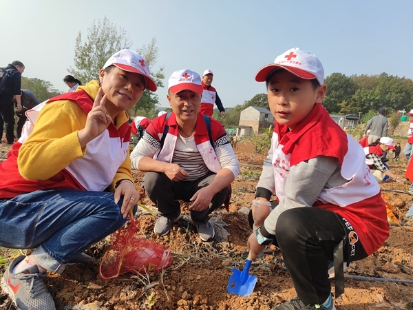 “淮小红”爱心蜜薯五年有约51