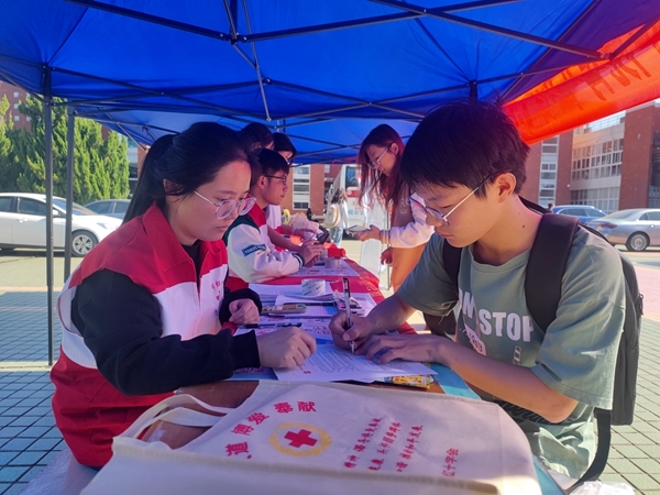 向身边榜样学习5