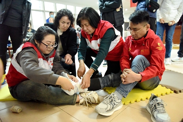 淮南市红十字会再为“马协”开展救护员培训5