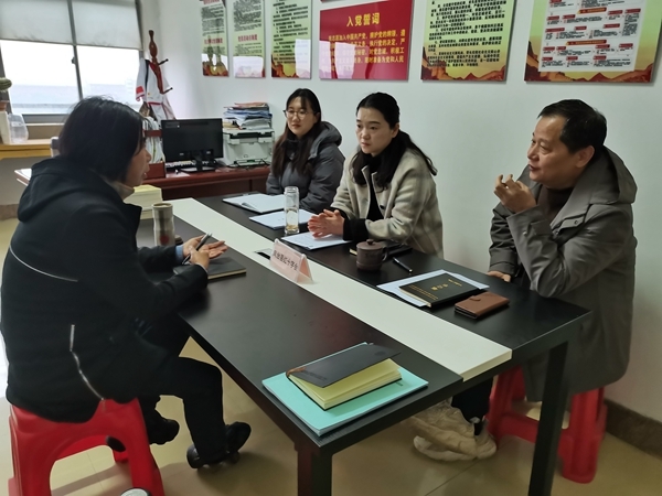 市红十字会深入基层走访调研破解难题1