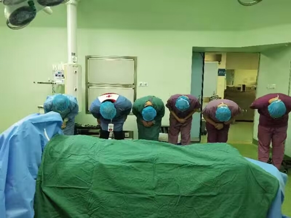 淮南两位市民同日爱留人间