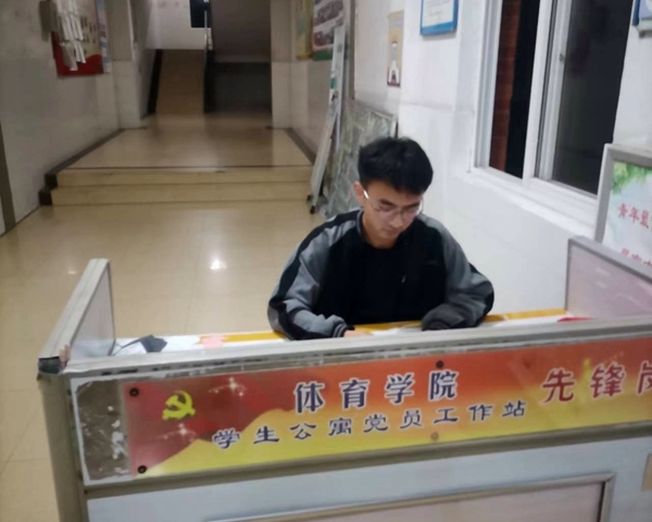 刘春,“暖心大哥”再出手19