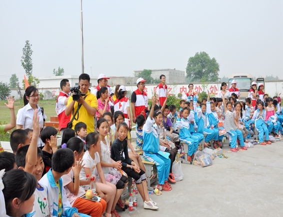 90后小伙14年默默坚守爱的约定16