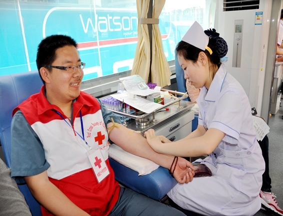 90后小伙14年默默坚守爱的约定2