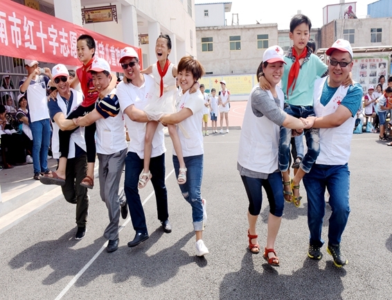 90后小伙14年默默坚守爱的约定22