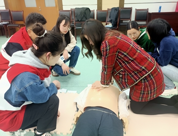 淮南法官学救护15