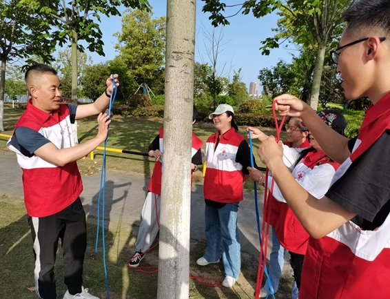 淮南市红十字会救援队用行动纪念“5.8”“5.12”3