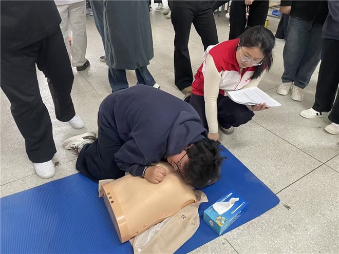 8823d11ebd8de64d0a5dad44350081a5