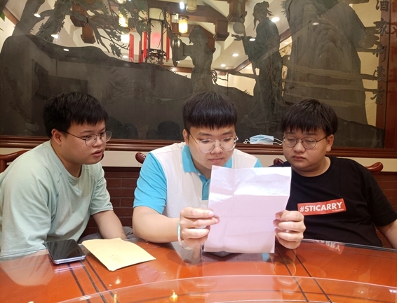 23岁小伙用爱抒写青春华彩10