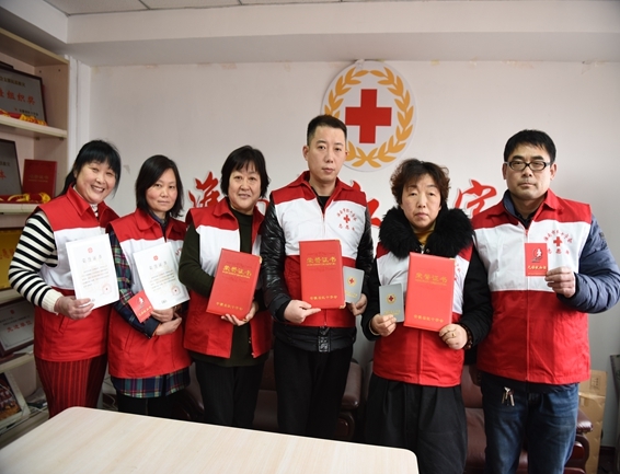 淮南市红十字志愿者葛永7年倾情为生命接力6